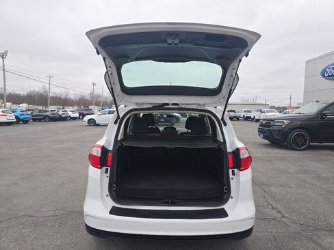 Used 2016 Ford C-MAX SE image 10