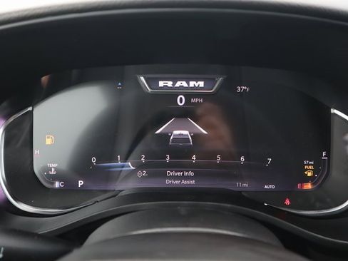 New 2026 RAM 1500 4x4 Crew Cab image 9