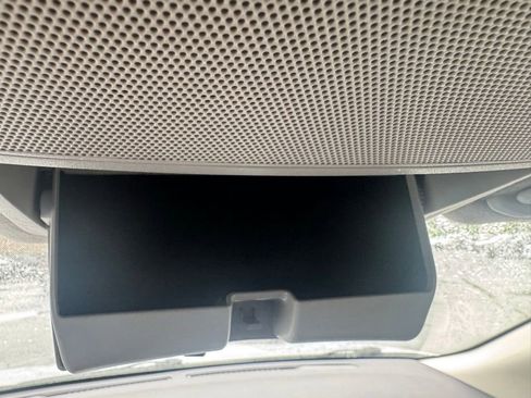 Used 2016 Nissan Sentra S FWD image 25