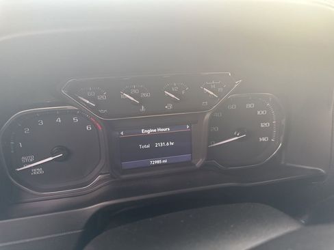 Used 2021 GMC Sierra 1500 Elevation w/ LPO, Elevation Black Package AWD/4WD image 15