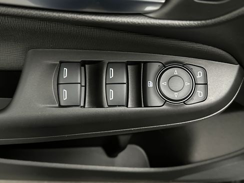 Used 2024 Buick Envista Preferred w/ Convenience I Package FWD image 13