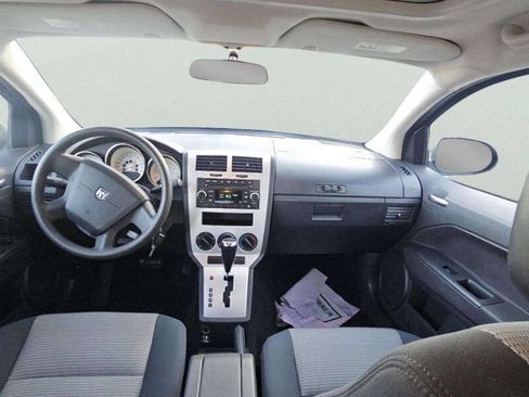 Used 2009 Dodge Caliber SXT image 9