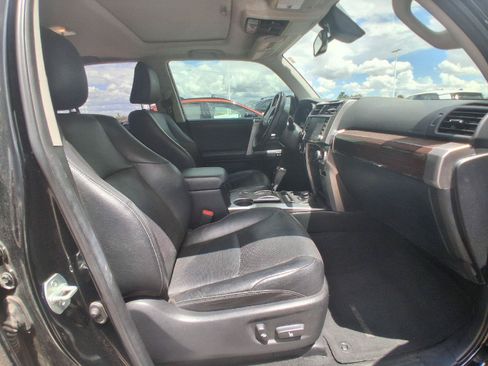 Used 2020 Toyota 4Runner Limited AWD/4WD image 24