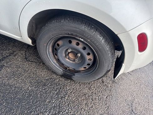 Used 2013 Nissan Cube 1.8 S image 7