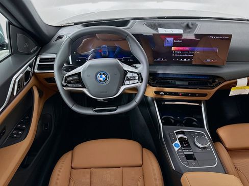 New 2026 BMW i4 xDrive40i w/ Premium Package AWD/4WD image 19