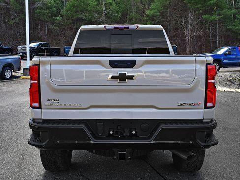 New 2026 Chevrolet Silverado 2500 ZR2 w/ Snow Plow Prep/Camper Package image 7