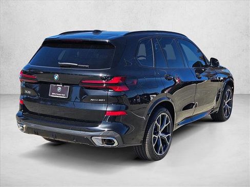 Used 2026 BMW X5 xDrive40i w/ M Sport Package image 5