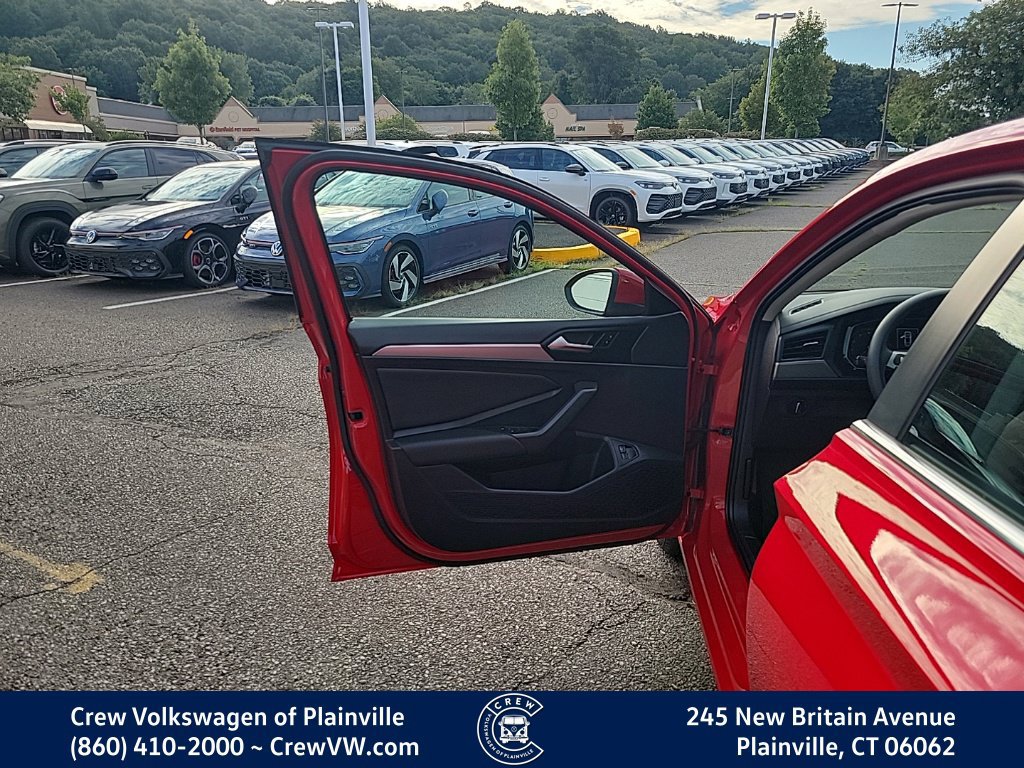 Certified 2021 Volkswagen Jetta S FWD image 37