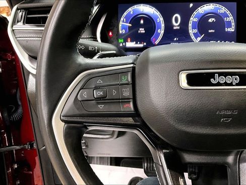 Used 2021 Jeep Grand Cherokee L Laredo RWD image 17