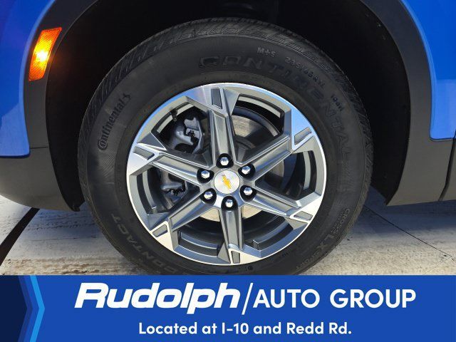 Used 2026 Chevrolet Blazer LT FWD image 22