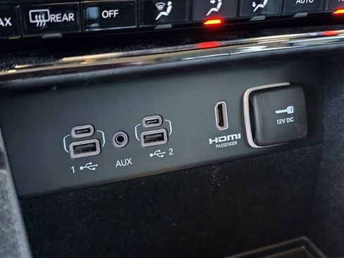 Certified 2022 Jeep Grand Cherokee Limited RWD image 30