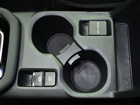 Used 2025 Subaru Forester Touring w/ Popular Package - Touring image 27