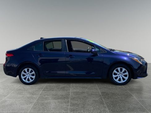 Used 2024 Toyota Corolla LE FWD image 6