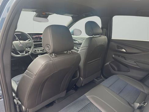 New 2026 Buick Envista Preferred image 18