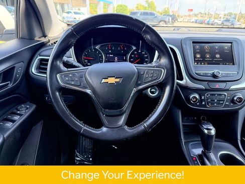 Used 2019 Chevrolet Equinox LT FWD image 10