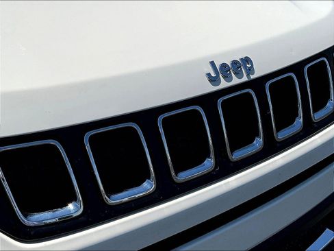 Used 2021 Jeep Compass Limited AWD/4WD image 33
