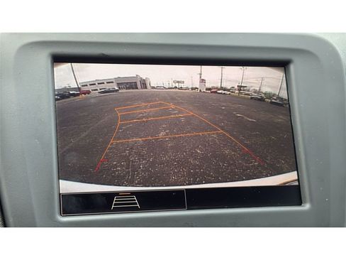 Used 2024 Chevrolet Equinox LT FWD image 17