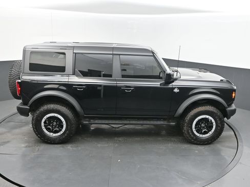 Used 2024 Ford Bronco Outer Banks w/ Sasquatch Package AWD/4WD image 35