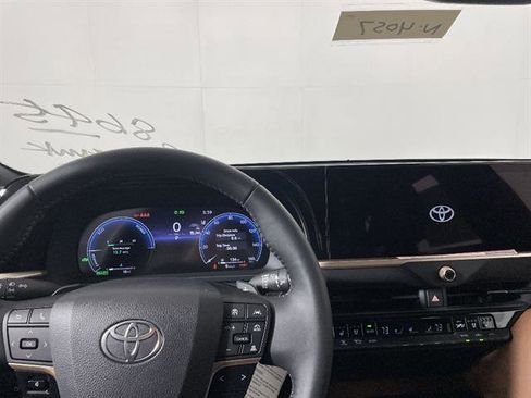 New 2026 Toyota Crown Signia AWD/4WD image 15