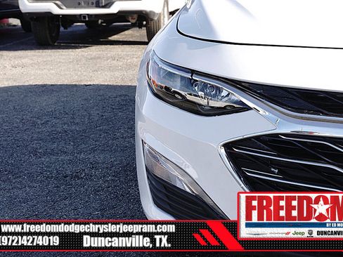 Used 2025 Chevrolet Malibu LT image 41