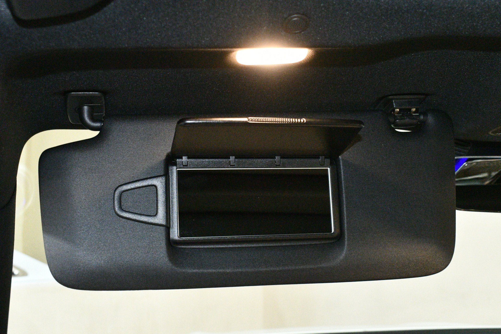 Used 2023 Mercedes-Benz C 300 Sedan image 21
