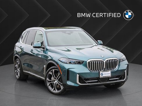 Certified 2026 BMW X5 xDrive50e w/ Parking Assistance Package AWD/4WD image 1