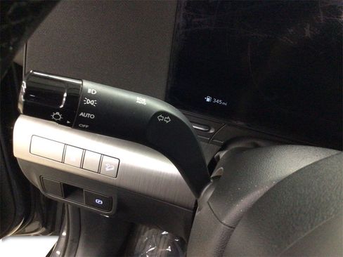 Used 2024 Hyundai Kona SEL w/ Convenience Package image 18