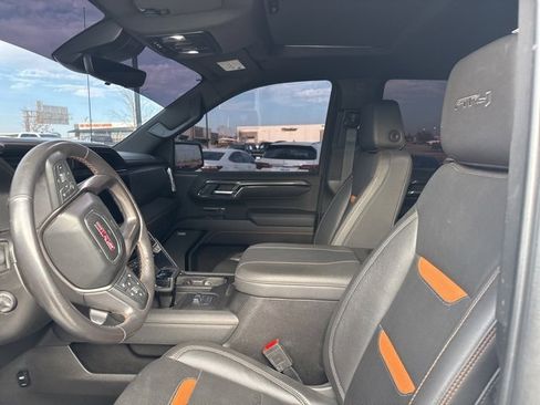 Used 2023 GMC Sierra 1500 AT4 w/ AT4 Premium Package image 8