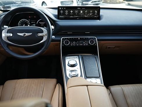 Used 2023 Genesis GV80 2.5T w/ Prestige 20" Package image 27