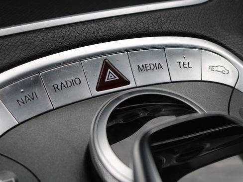 Used 2016 Mercedes-Benz S 550 Sedan image 13