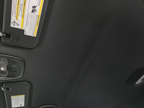 New 2026 Chevrolet Trax RS w/ Driver Confidence Package FWD image 28
