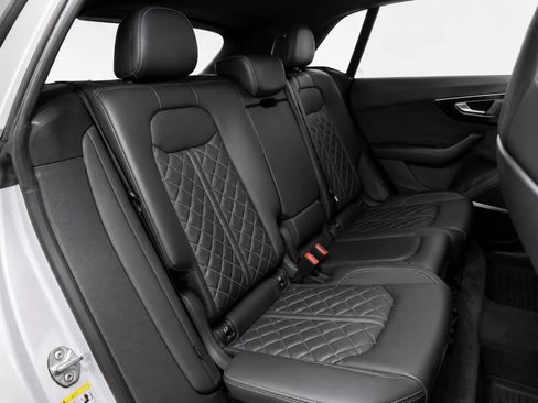 Used 2022 Audi SQ8 Premium Plus w/ Black Optic Package AWD/4WD image 20