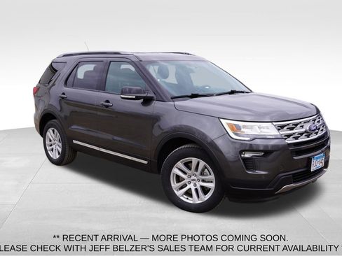 Certified 2018 Ford Explorer XLT w/ Equipment Group 202A image 1