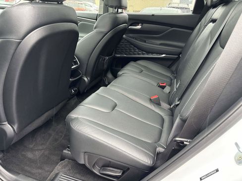 Used 2019 Hyundai Santa Fe AWD image 8