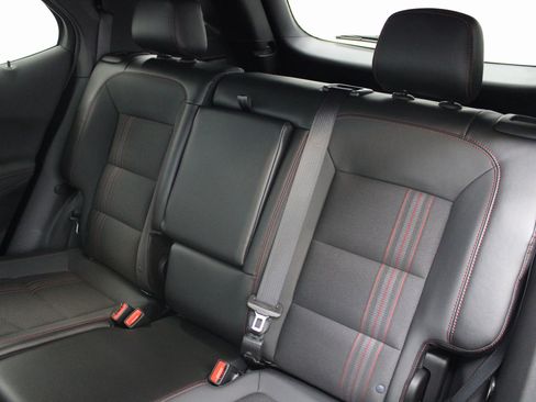 Used 2024 Chevrolet Equinox RS image 21