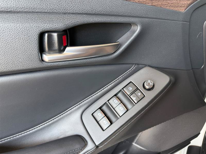 Used 2019 Toyota Avalon XLE w/ Moonroof Package FWD image 32