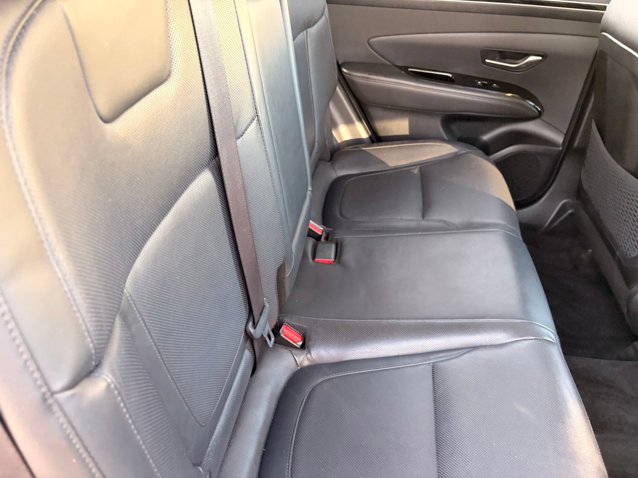 Used 2022 Hyundai Tucson Limited AWD/4WD image 14