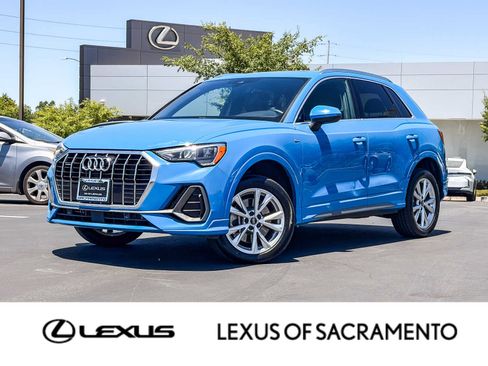 Used 2022 Audi Q3 2.0T Premium AWD/4WD image 1