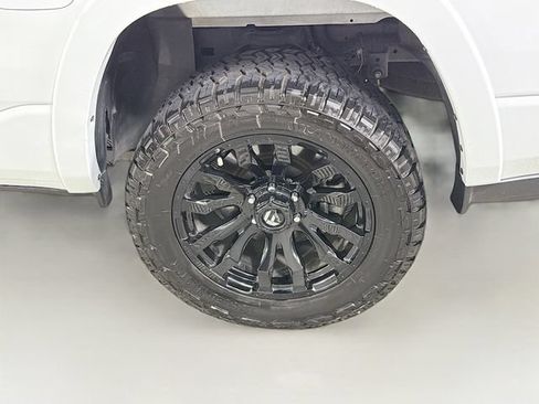 Used 2025 RAM 1500 Lone Star RWD image 28
