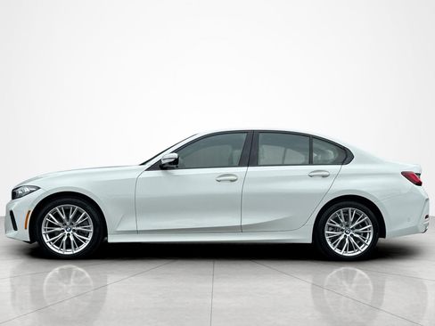 Used 2023 BMW 330i Sedan w/ Parking Assistance Package RWD image 2