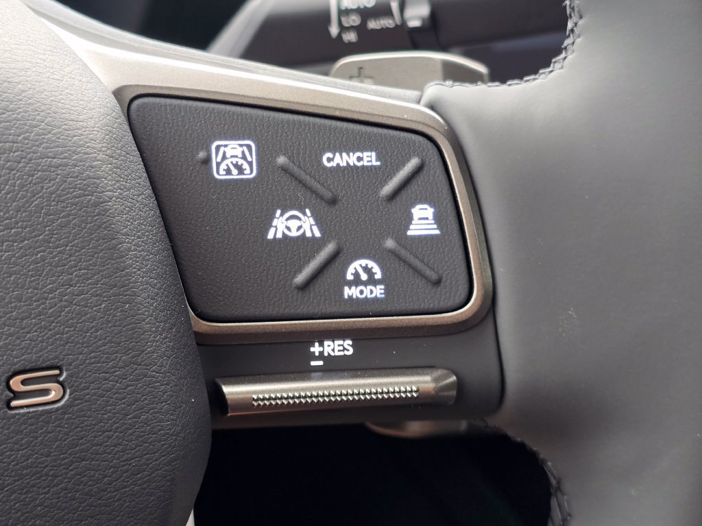 New 2026 Lexus ES 350h AWD w/ Convenience Package image 22