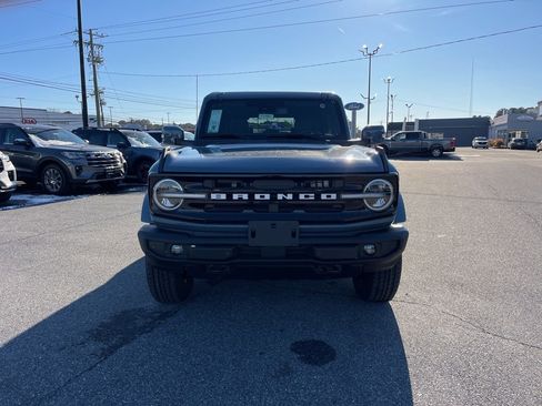 New 2025 Ford Bronco Outer Banks image 3