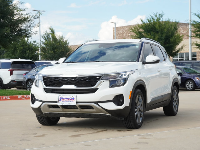 Used 2023 Kia Seltos S FWD image 2