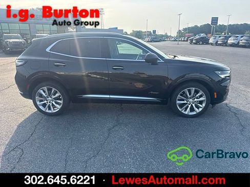 Used 2023 Buick Envision Avenir AWD/4WD image 2
