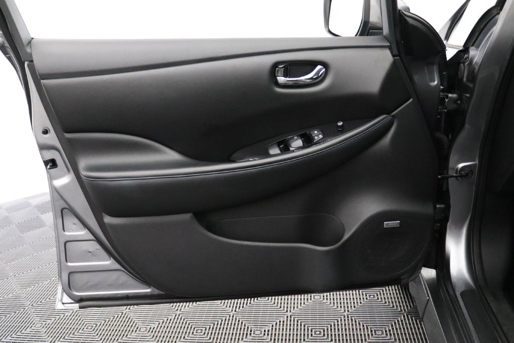 Used 2021 Nissan Leaf SL Plus FWD image 15