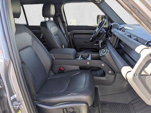 Used 2023 Land Rover Defender 110 X-Dynamic SE image 23