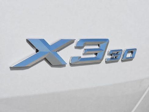 New 2026 BMW X3 xDrive30i w/ Premium Package AWD/4WD image 7