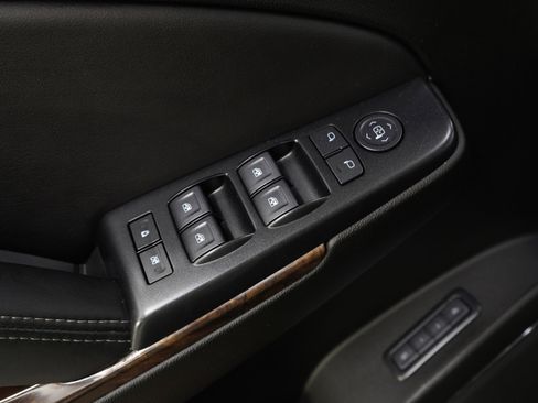 Used 2019 Chevrolet Tahoe LT AWD/4WD image 21