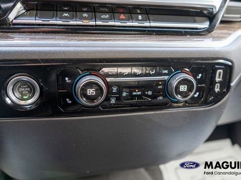 Used 2023 Chevrolet Silverado 1500 LT AWD/4WD image 26