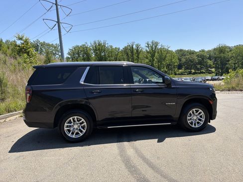 Used 2024 Chevrolet Tahoe LT AWD/4WD image 4